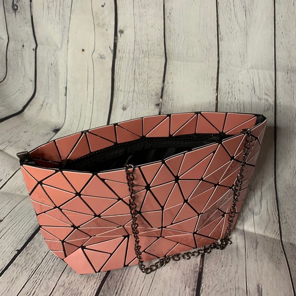 Fashion style shoulder bag - Picture 2 of 6